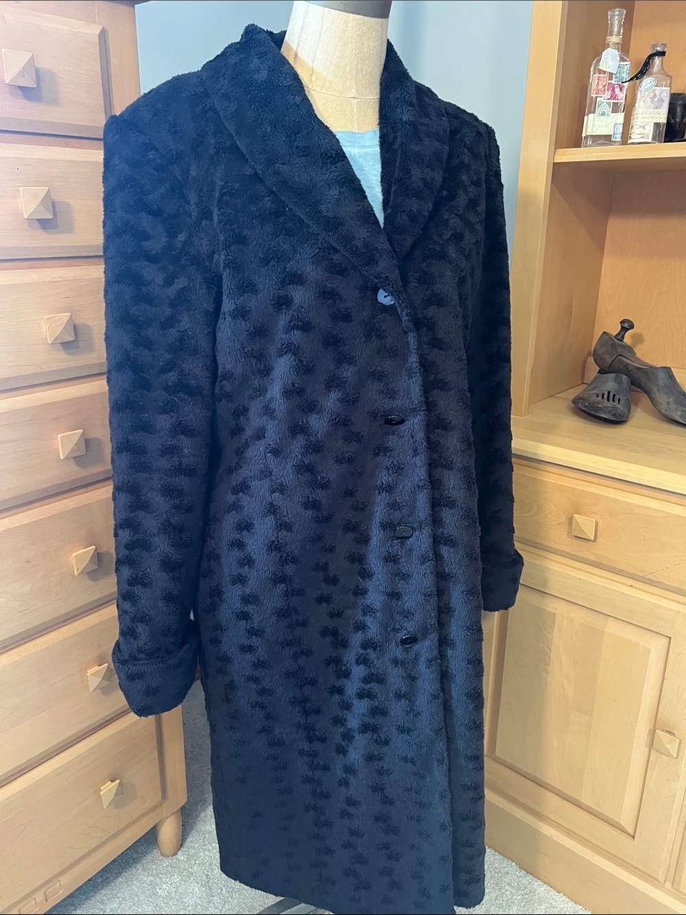 Women's Vintage Black Plush Teddy Coat - Faux Fur Button-Front